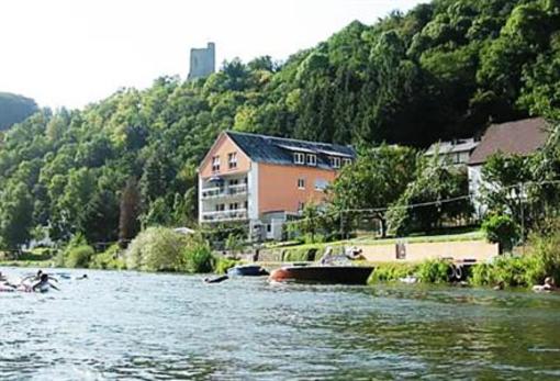 фото отеля Hotel Haus am Fluss Laurenburg