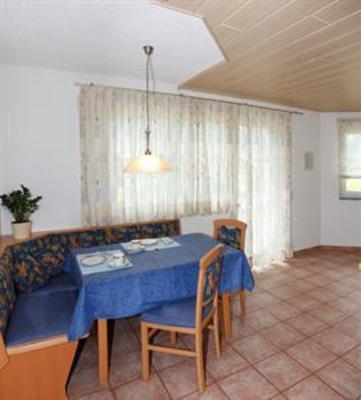фото отеля Haus Muntschnei