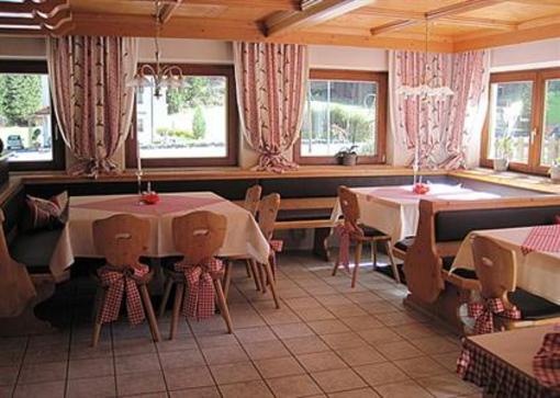 фото отеля Gletscher Landhaus Brunnenkogel Sankt Leonhard im Pitztal