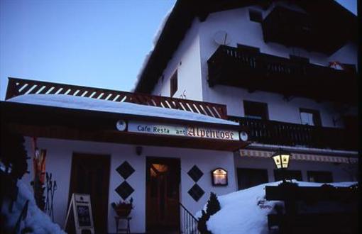 фото отеля Gasthaus Alpenrose