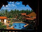 фото отеля Batu Burok Beach Resort