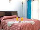 фото отеля Batu Burok Beach Resort