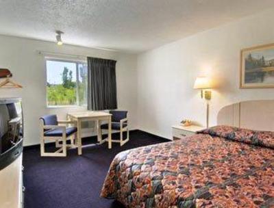 фото отеля Super 8 Motel Leavenworth (Kansas)