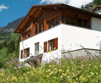 фото отеля Haus Iton - Appartements