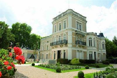 фото отеля Le Chateau du Clos de la Ribaudiere
