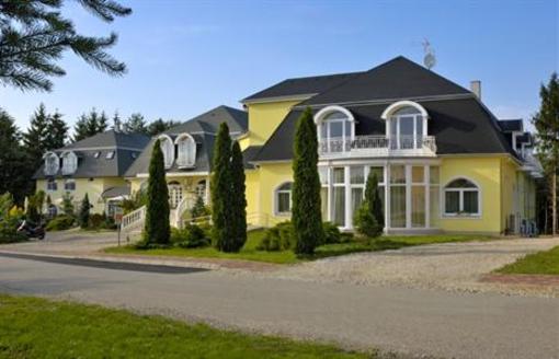 фото отеля Gosztola Gyongye Wellness Hotel