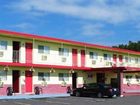 фото отеля Red Carpet Inn Rome (New York)