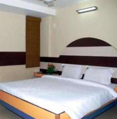 фото отеля MGR Regency Comfort Hotel