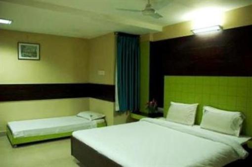 фото отеля MGR Regency Comfort Hotel