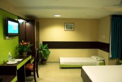 фото отеля MGR Regency Comfort Hotel