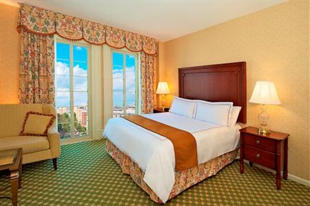 фото отеля The Churchill Hotel Washington D.C.