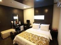 Goodstay Lanuit Hotel