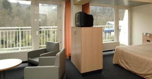 фото отеля Hotel Ol Fosse d'Outh