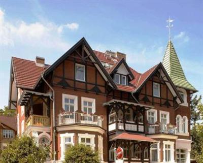 фото отеля Villa Neptun Hotel And Fischrestaurant Heringsdorf
