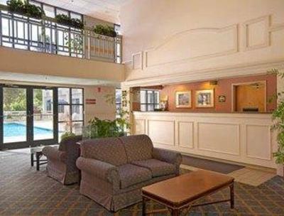 фото отеля Days Inn Plymouth Middleboro