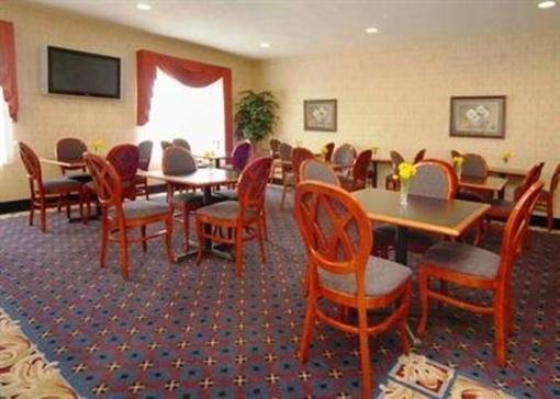 фото отеля Comfort Suites Southfield