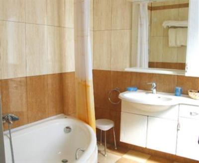 фото отеля Avra Spa Hotel