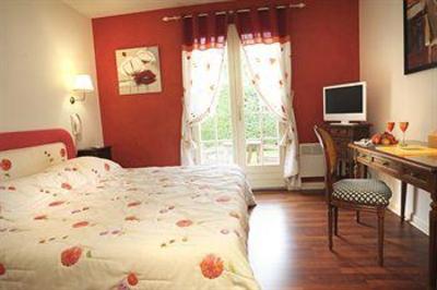 фото отеля Demeure De Flore Hotel Lacabarede