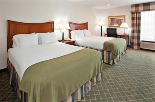фото отеля Holiday Inn Express Warrensburg