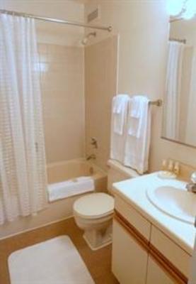 фото отеля Manilow Suites Presidential Towers Chicago