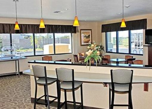 фото отеля Comfort Suites Dixon