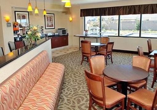 фото отеля Comfort Suites Dixon
