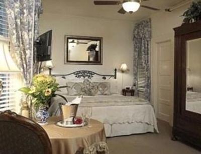 фото отеля Washington Square Inn