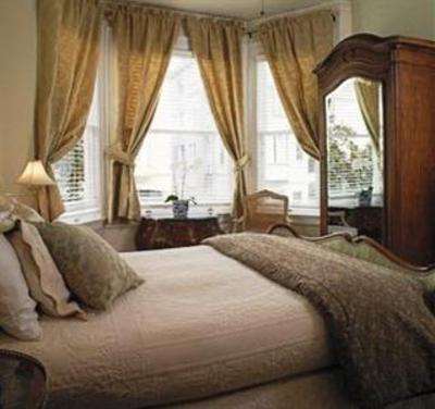 фото отеля Washington Square Inn