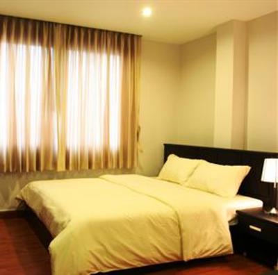 фото отеля B8 Rooms Hotel