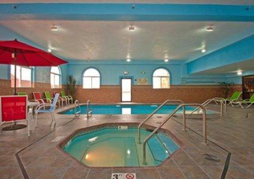 фото отеля Comfort Inn & Suites Mount Pleasant