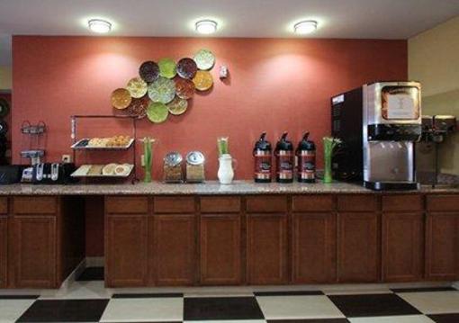 фото отеля Comfort Inn & Suites Mount Pleasant