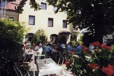 фото отеля Hotel Gasthof zur Post Unterfohring
