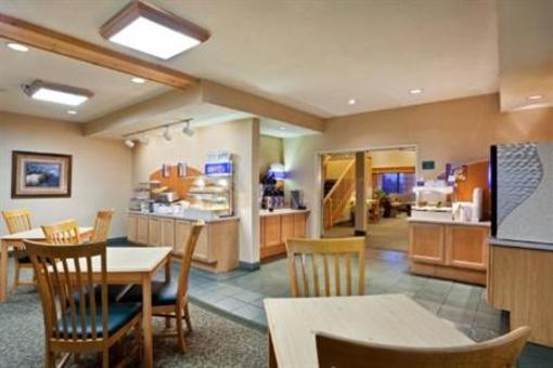 фото отеля Holiday Inn Express Grants Pass