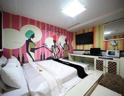 фото отеля Hotel Benhur Jongno