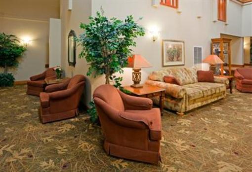 фото отеля Holiday Inn Express Hotel and Suites Winner