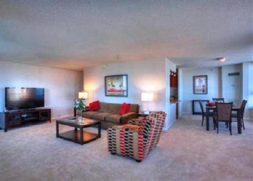 фото отеля Manilow Suites North Harbor Tower Chicago