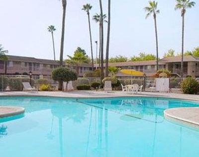 фото отеля Days Inn - Fresno
