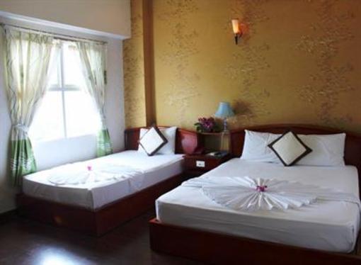 фото отеля Nha Trang Beach Hotel