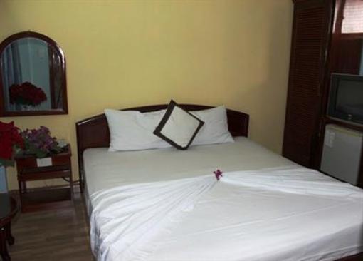 фото отеля Nha Trang Beach Hotel