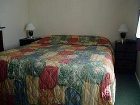 фото отеля Canterbury Court Motel