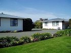 фото отеля Canterbury Court Motel