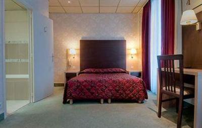 фото отеля Hotel Des Trois Gares