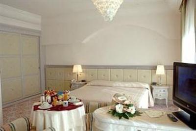 фото отеля Universal Hotel Cervia