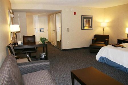 фото отеля Hampton Inn Doylestown