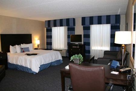 фото отеля Hampton Inn Doylestown