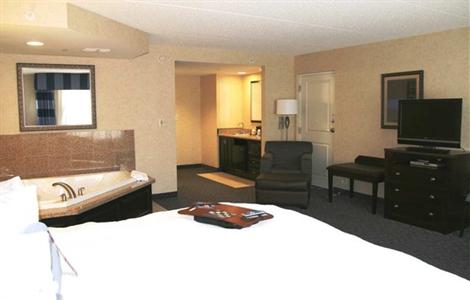 фото отеля Hampton Inn Doylestown