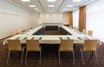 фото отеля Radisson Blu Hotel Hannover
