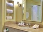 фото отеля Holiday Inn Express Hotel & Suites Lake Elsinore