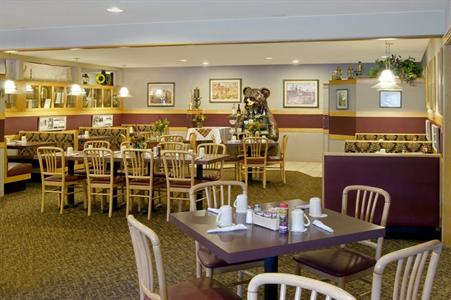 фото отеля BEST WESTERN Golden Spike Inn & Suites