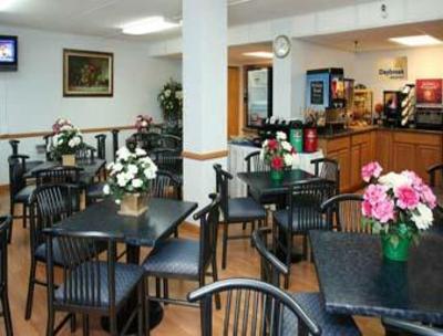 фото отеля Days Hotel East Brunswick